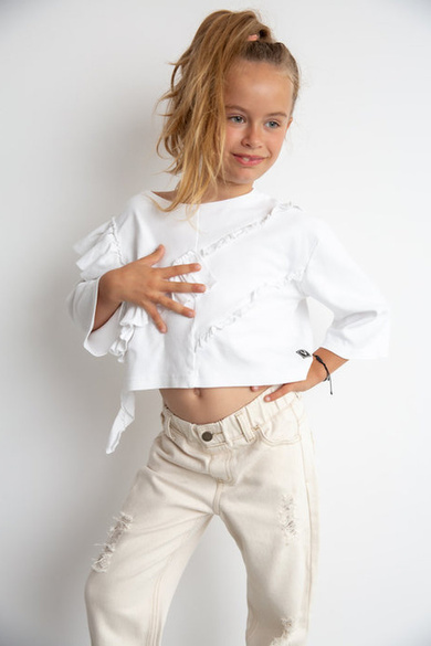 WHITE T-SHIRT Z FALBANKAMI