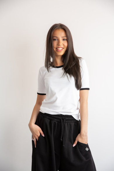 BIAŁY T-SHIRT BASIC WOMAN